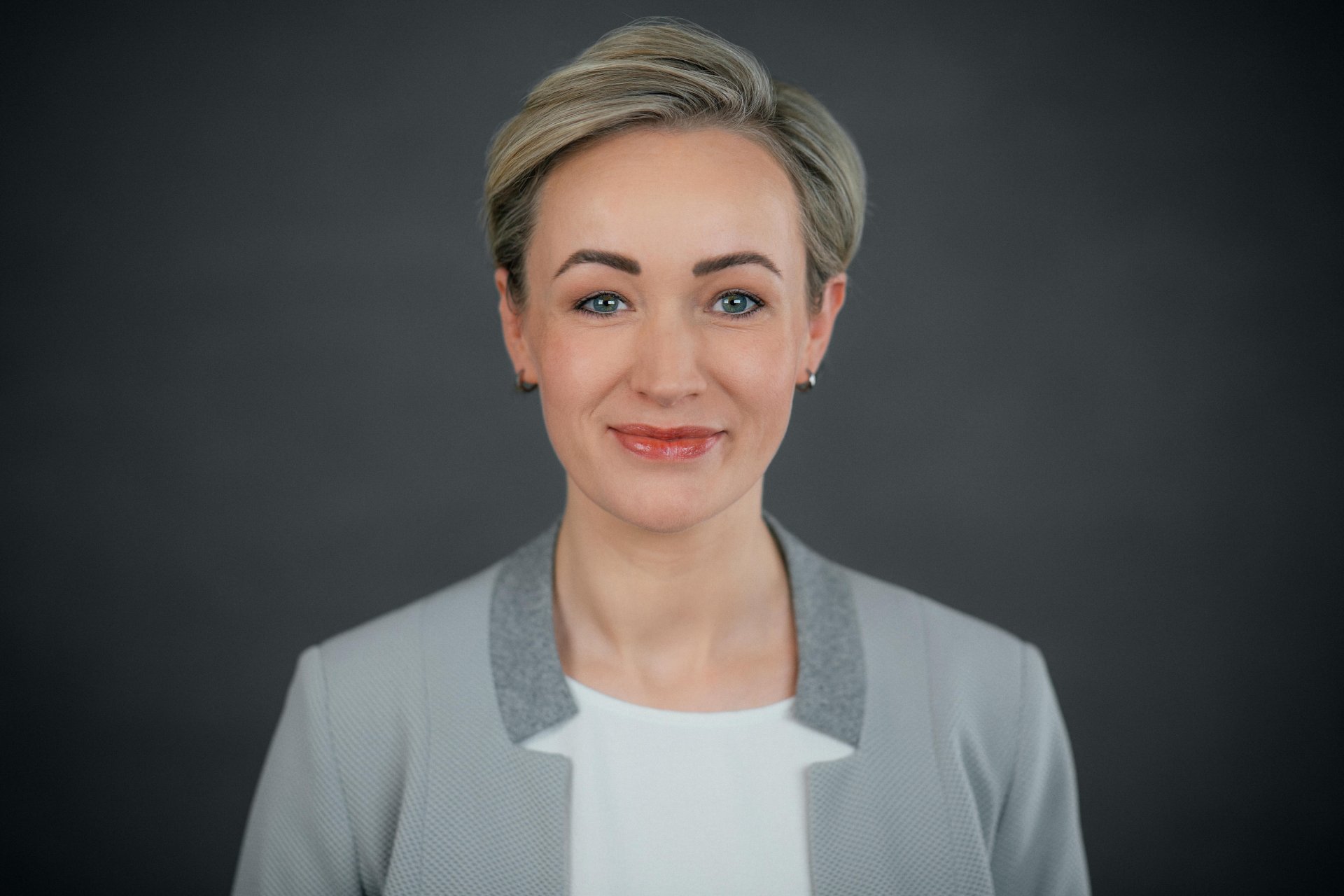 Nadine Ackermann Portrait